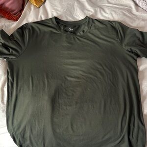 ALO Yoga Green Short Sleeve Tee